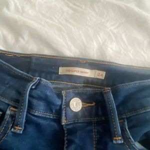 Levi’s skinny jeans - 711 super skinny